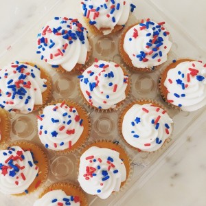 breakfast is served! #memorialday#cupcakes#publix#nothomemade