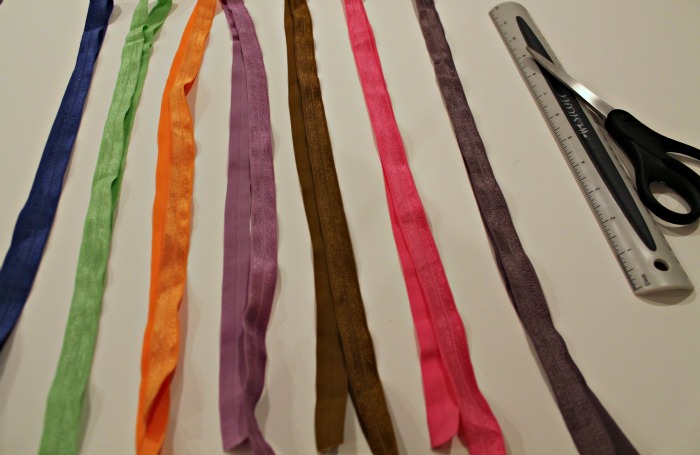 DIY elastic hair ties || THe Average Girl's Guide