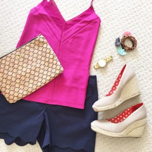 casual night out -- love navy + fuchsia! #taggstyle#flatlay#maxxinista#jmclaughlin#scallops