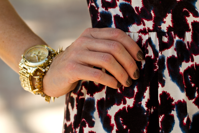 leopard dress // taupe nails