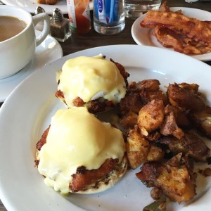 fact: brunch on a weekday is pretty much the best?